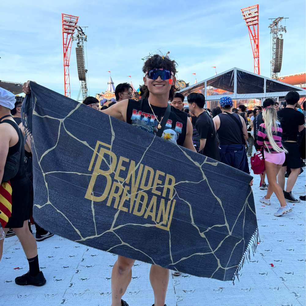 BENDER BRENDAN X ESSENTIARAVE PASHMINA